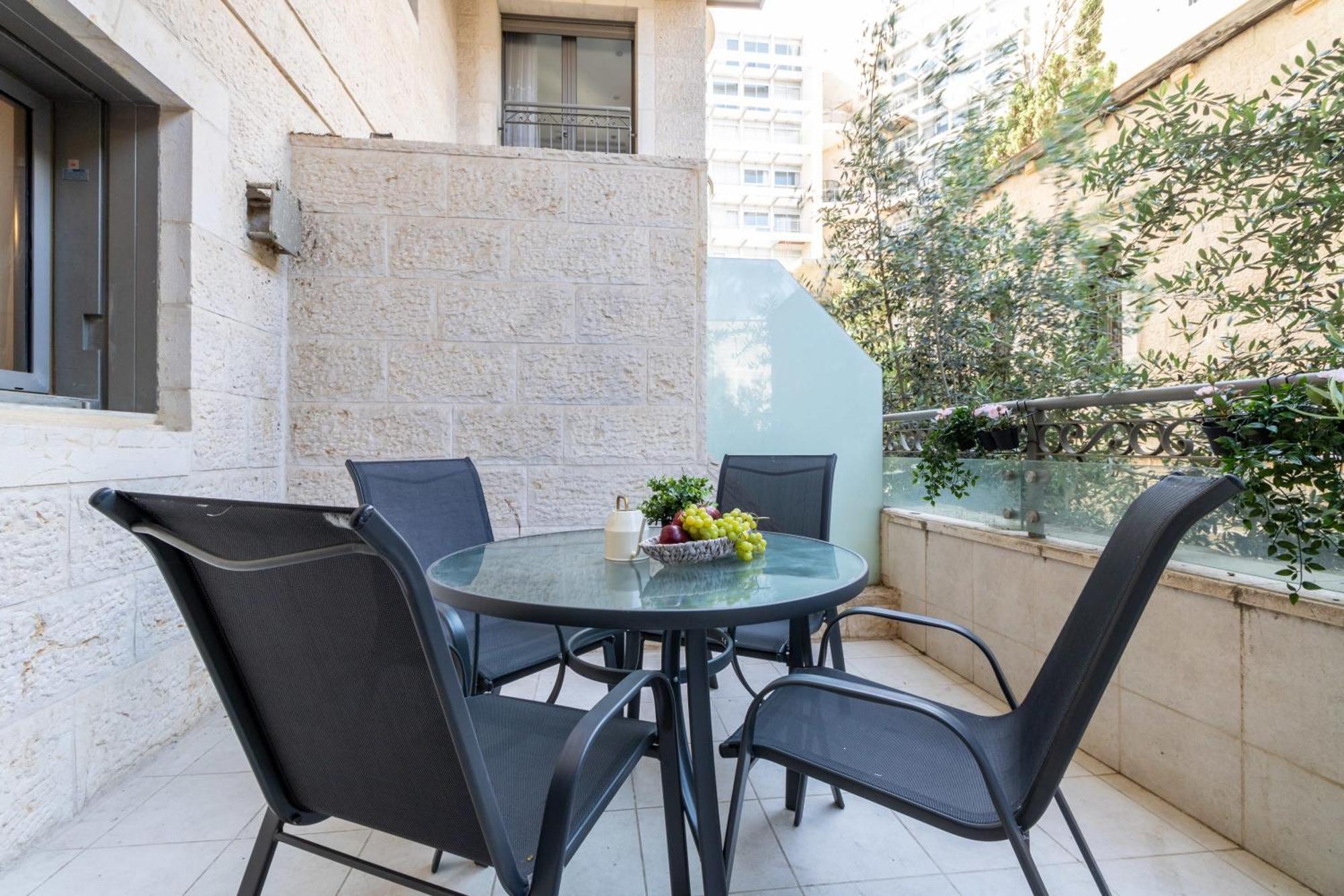 Kook Isrentals - Aparthotels In City Center Jerusalén Exterior foto