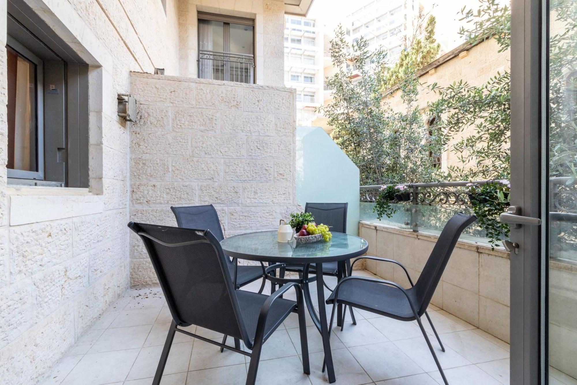 Kook Isrentals - Aparthotels In City Center Jerusalén Exterior foto